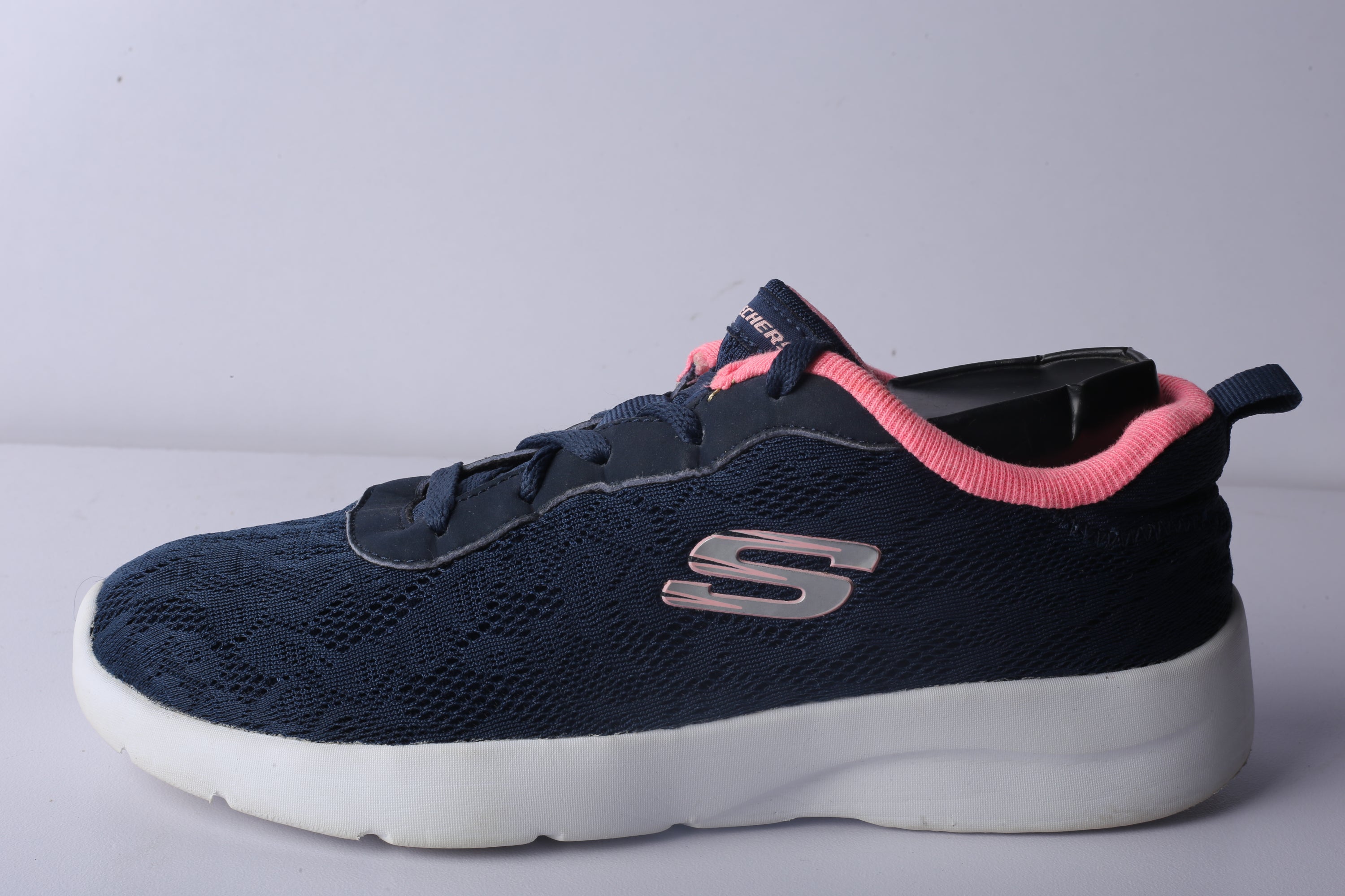 Skechers knitted shoes discount