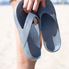 Cascade Flip Flop - Slate Grey