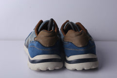 Unbranded Sneaker