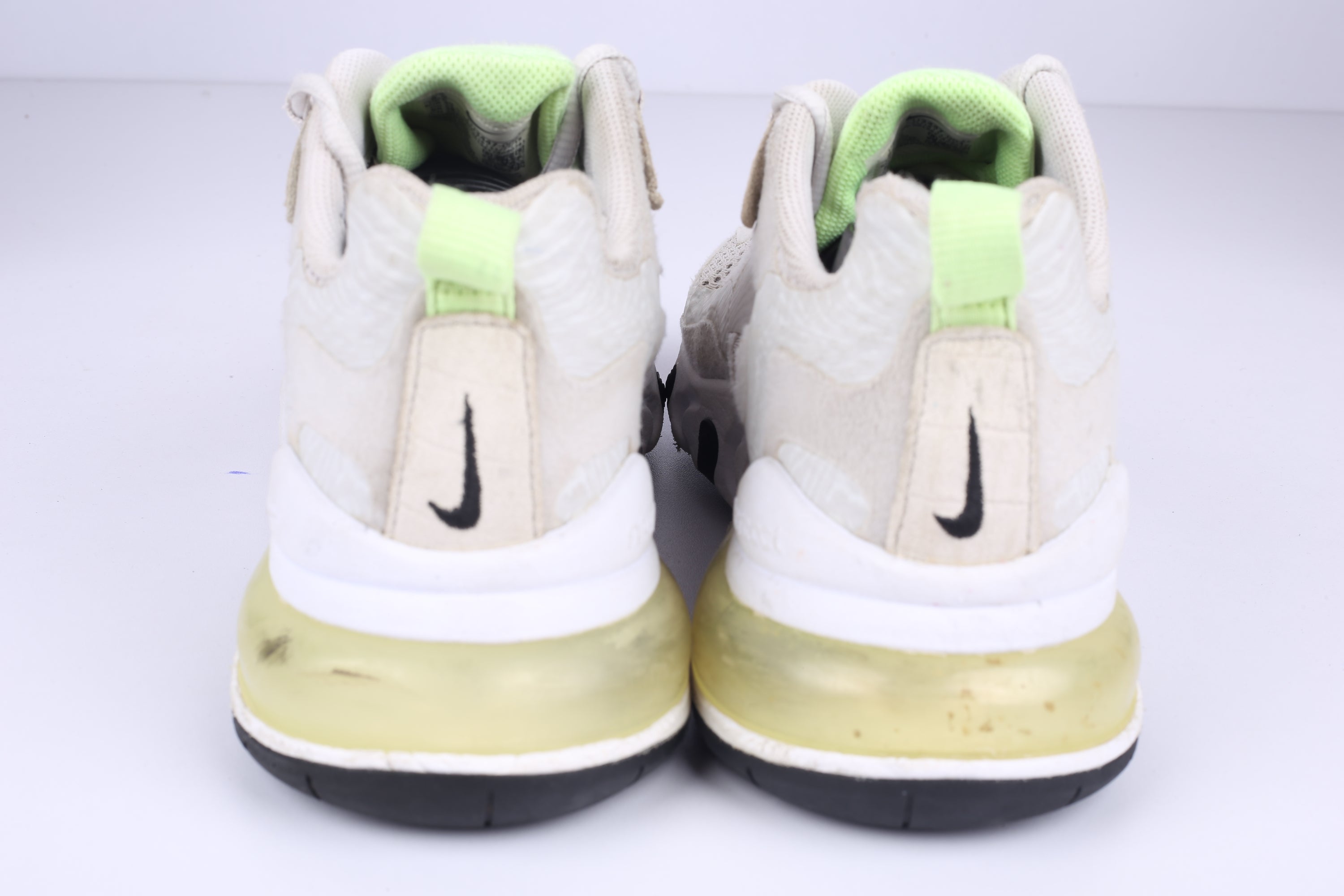 Nike Air React 270 Sneaker - (Condition Good)