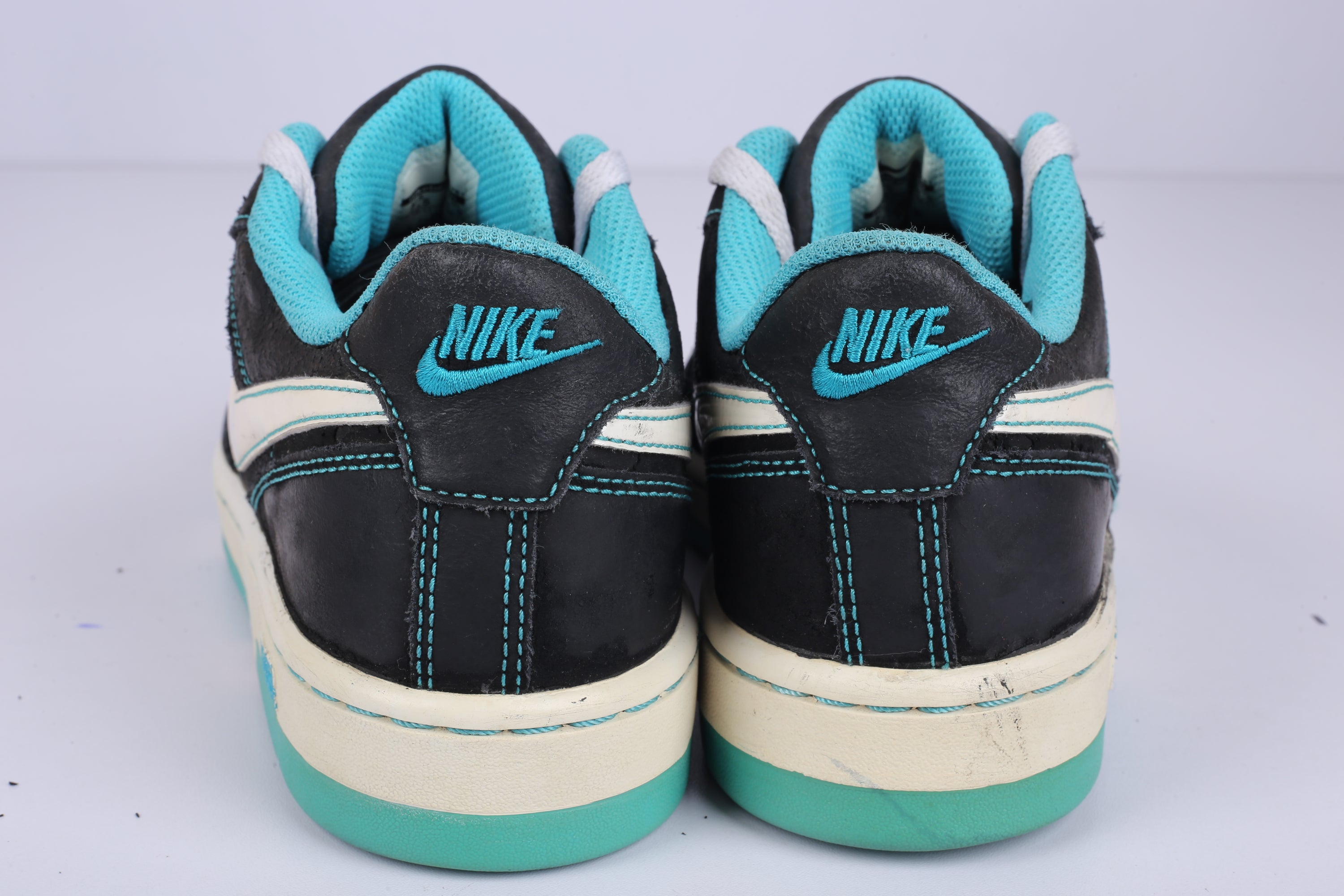Nike Air force Sneaker - (Condition Excellent)