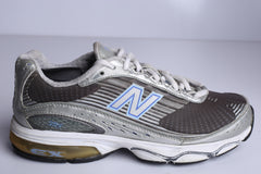 New Balance 725 Sneaker - (Condition Excellent)