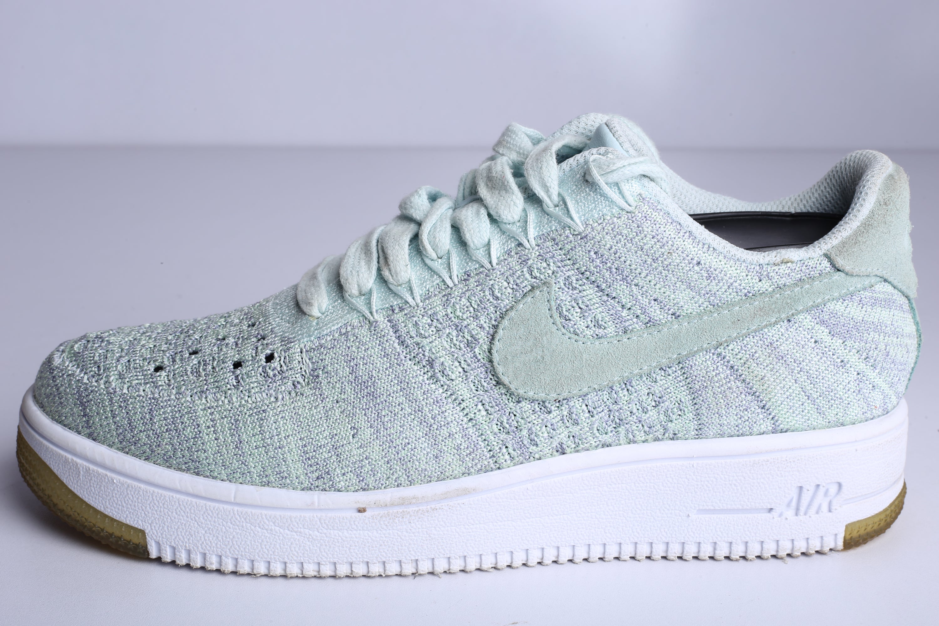 Nike Air Force 1 Flyknit Sneaker - (Condition Excellent)