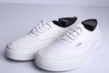 Vans Off the Wall Classic Sneaker Sneaker - (Condition Excellent)