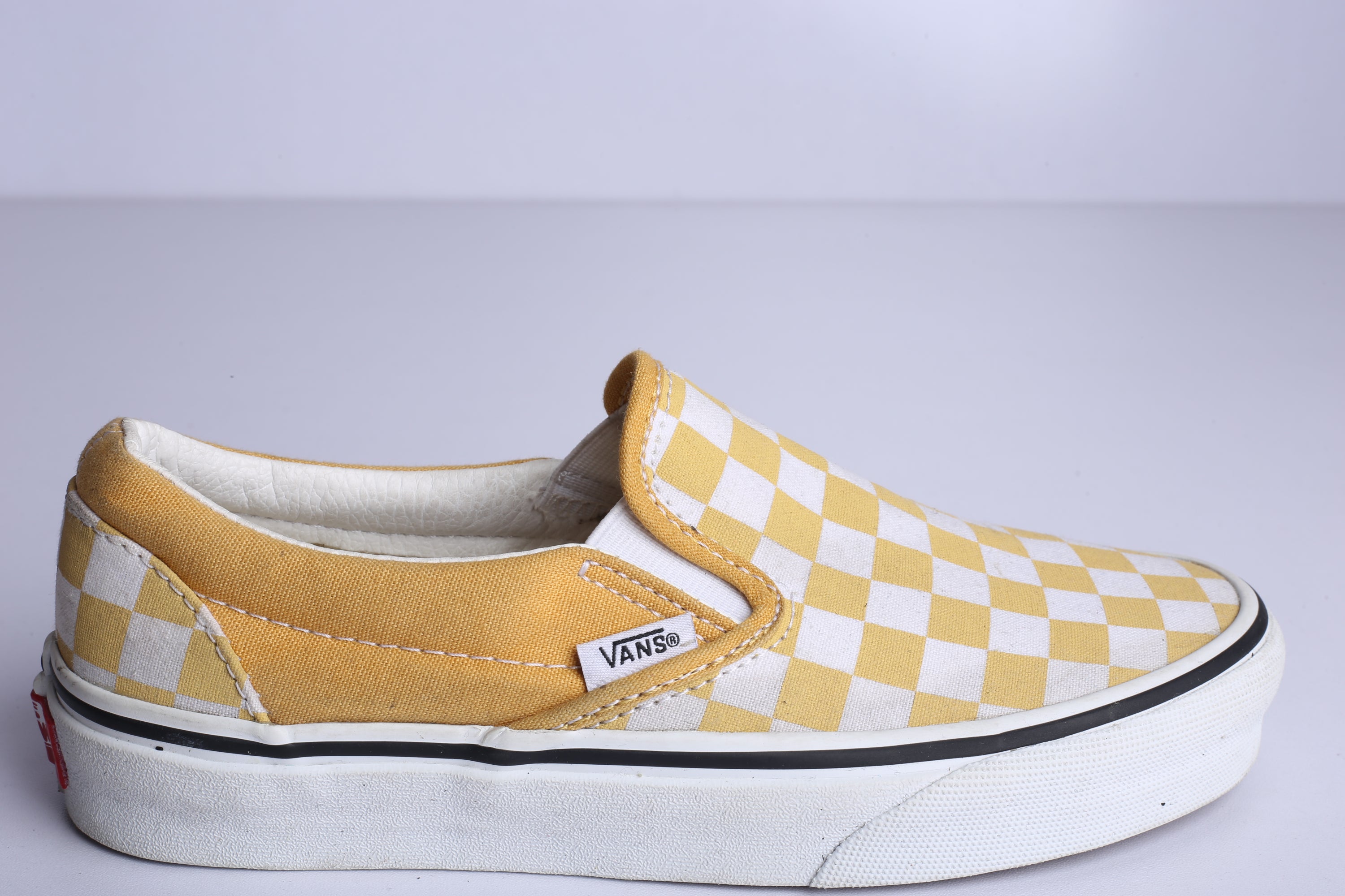 Vans Off the Wall Slip-on Checkred Yellow Sneaker - (Condition Excellent)