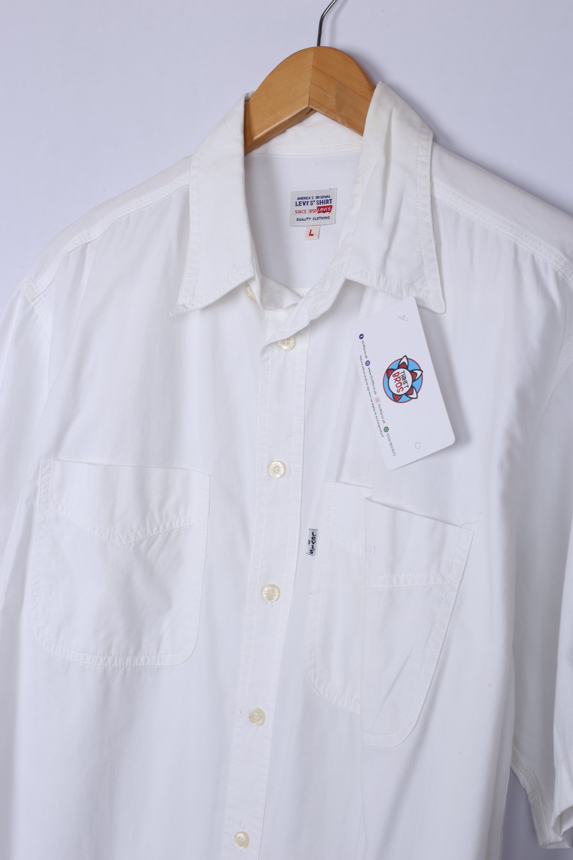 Vintage 90's Levis Half Sleeve Shirt White