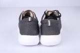 Unbranded Sneaker - (Condition Excellent)