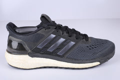 Adidas Supernova Running - (Condition Excellent)