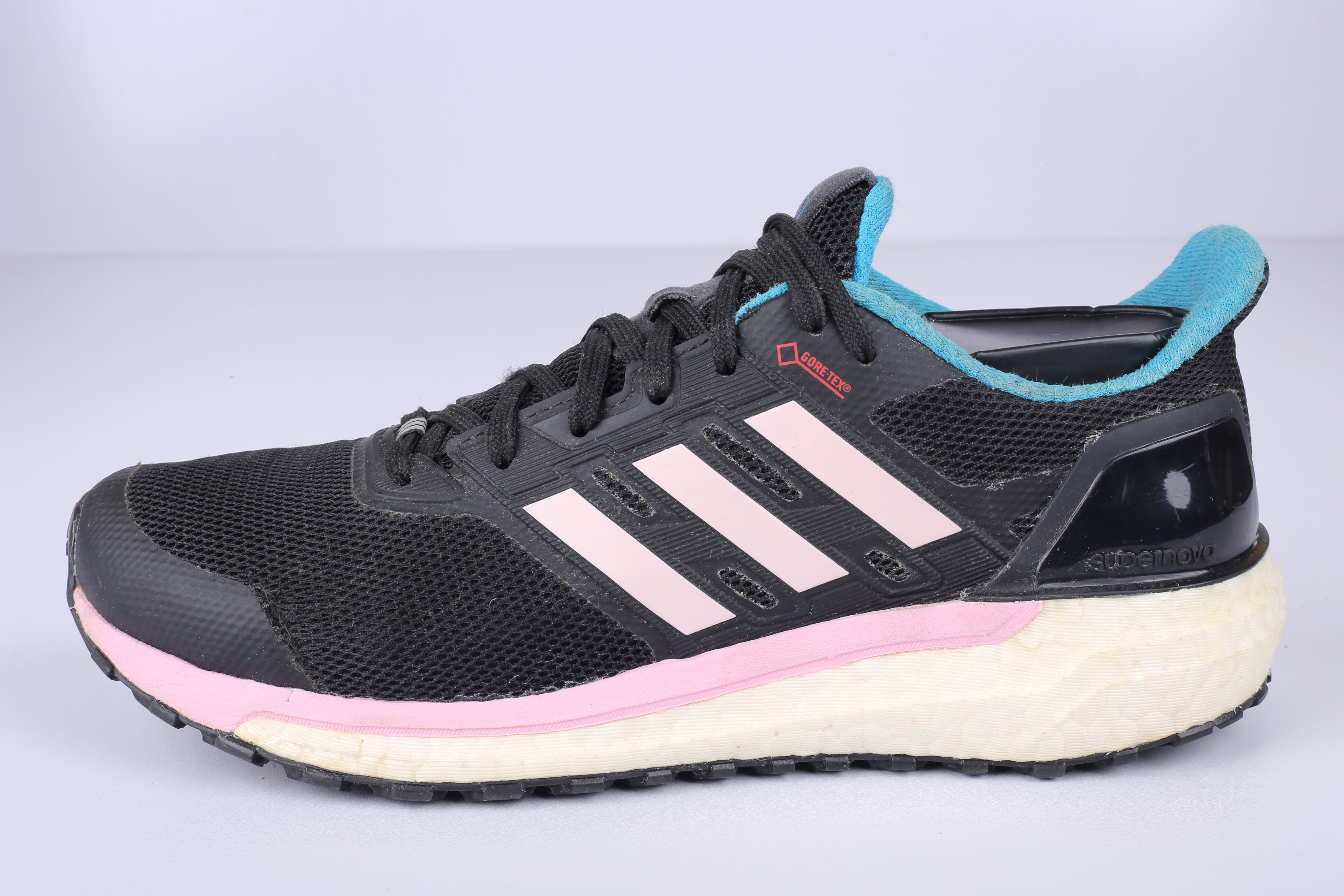 Adidas Supemove Goretex Running - (Condition Excellent)