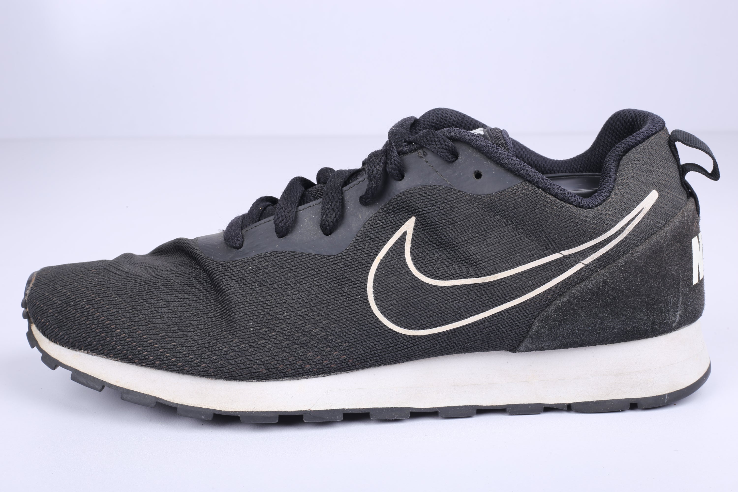 Nike MD Runner Sneaker - (Condition Excellent)