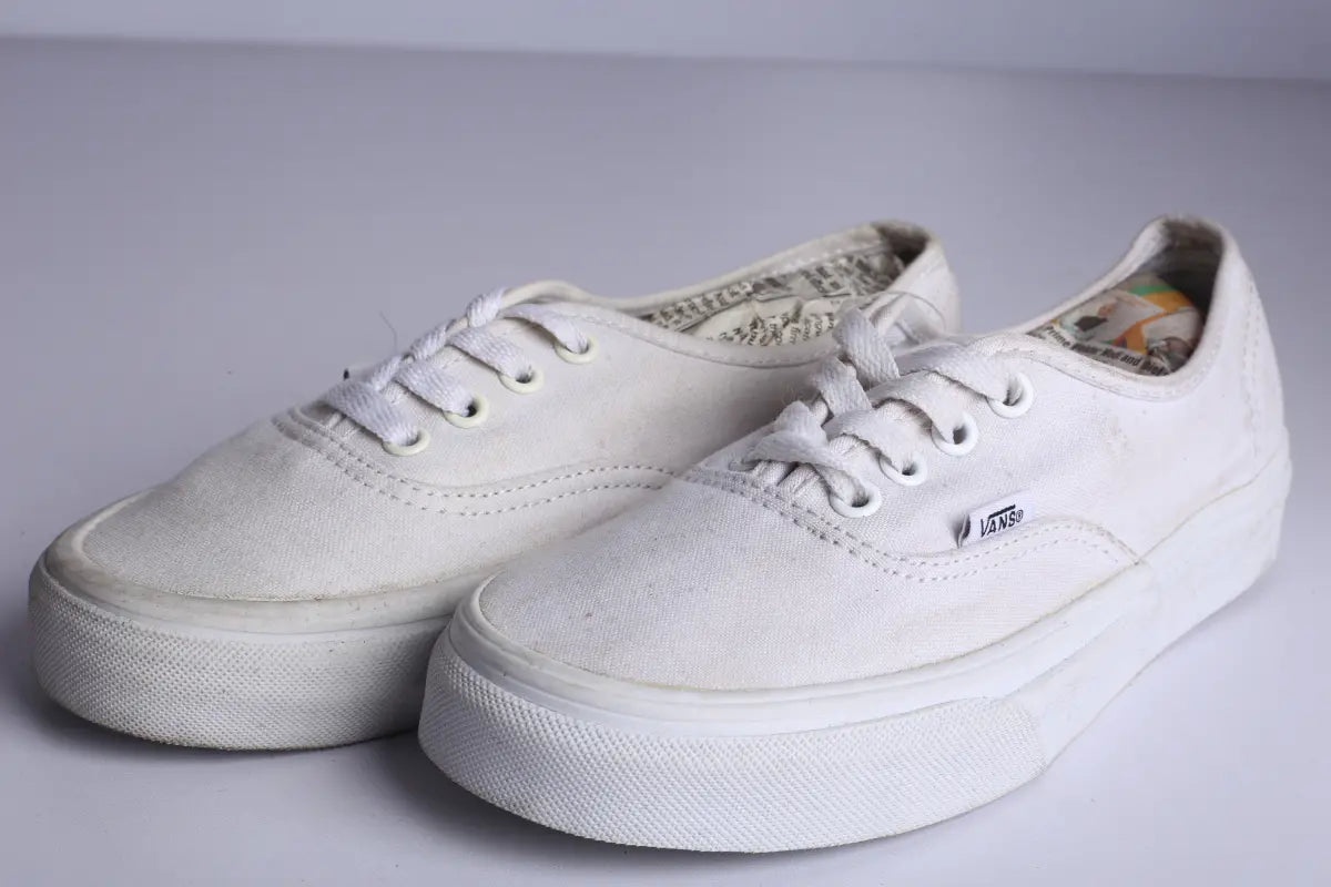 Vans Off the Wall Old Skool Sneaker White - (Condition Good)