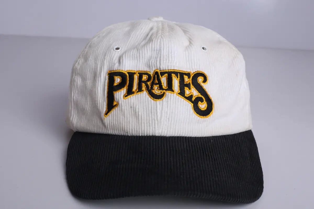 Vintage Pirates Cap White/Black