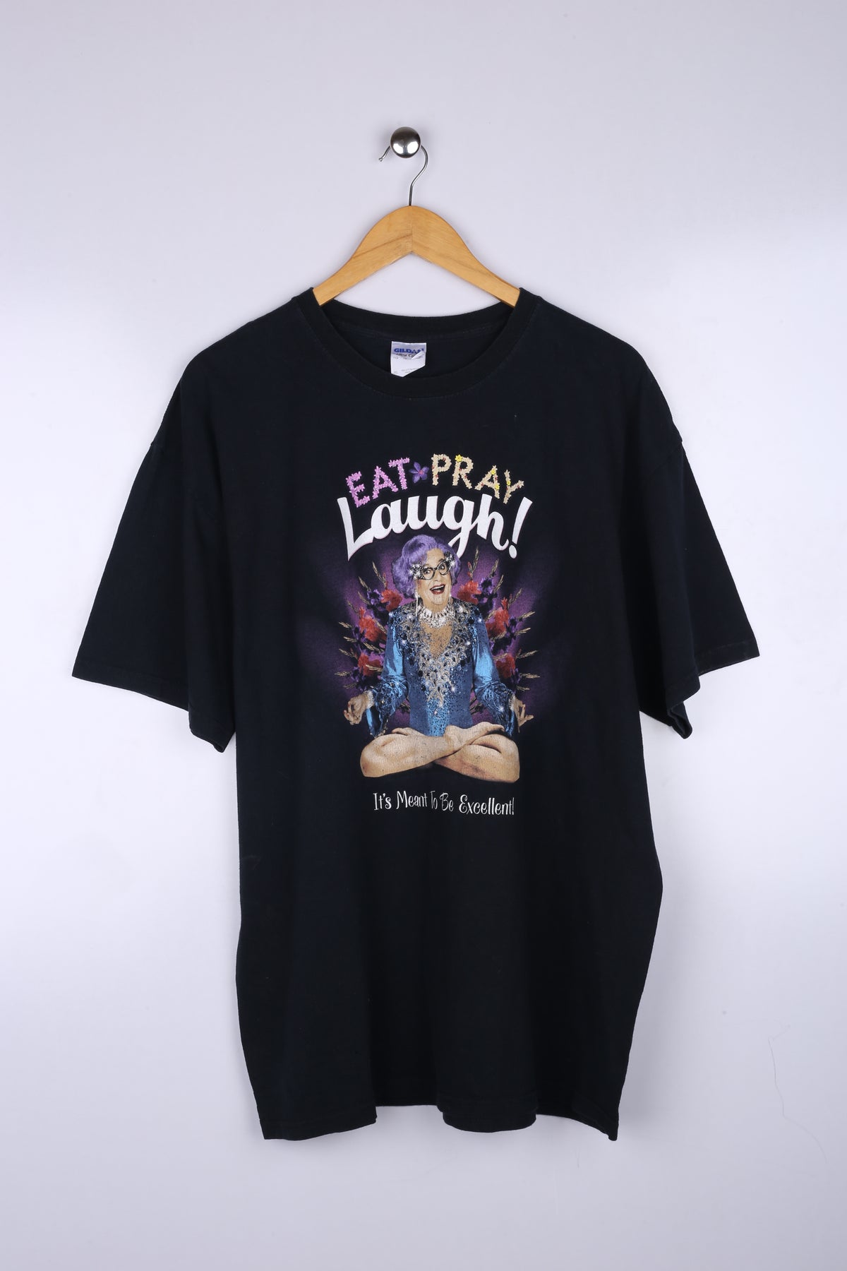 Vintage Gildan Graphic Tee Black